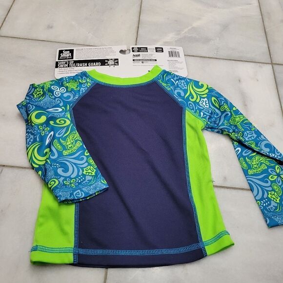 NEW Kids Sun Smart Beach Gear Surf's Up Swim Tee Rash Guard Size M - Picture 6 of 10